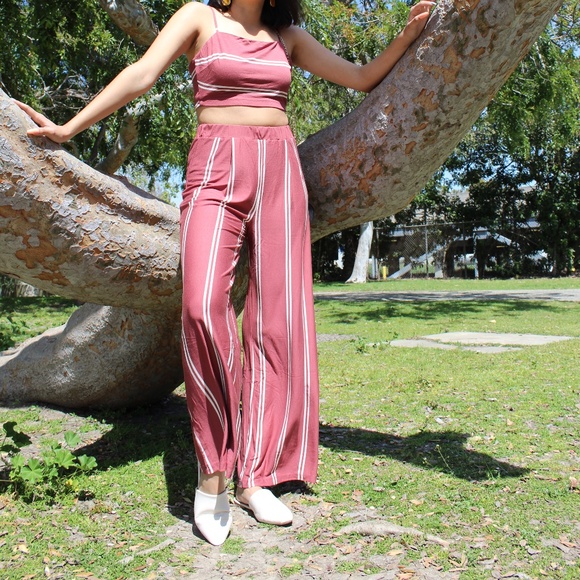 🚨END OF SUMMER SALE// Mauve 2 piece set - Picture 5 of 8